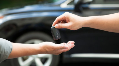 How to Spot a Car Key Cloning Scam: Warning Signs and Prevention Tips